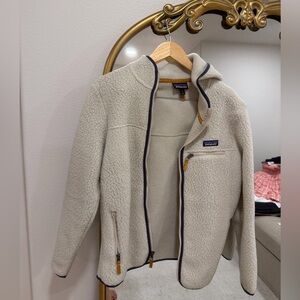 Patagonia zipped jacket